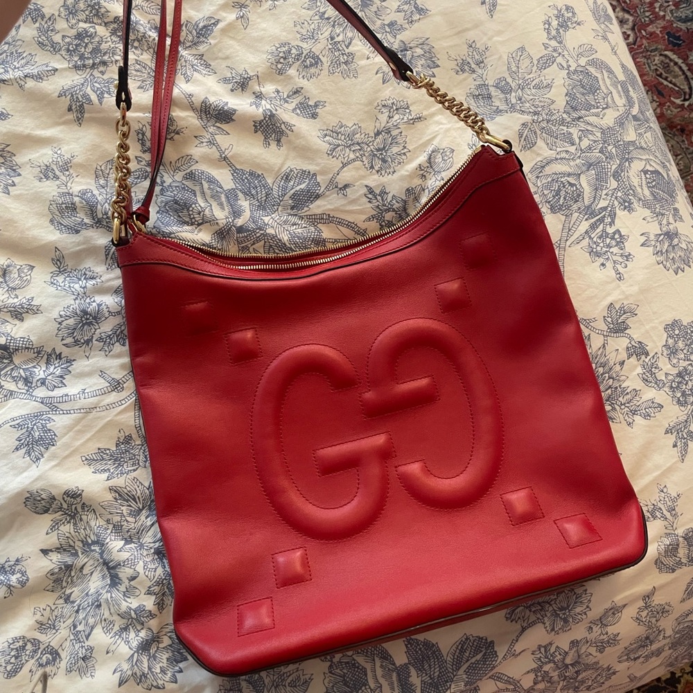 Authenticated Gucci Apollo bag. Leather is like butter, looks brand new